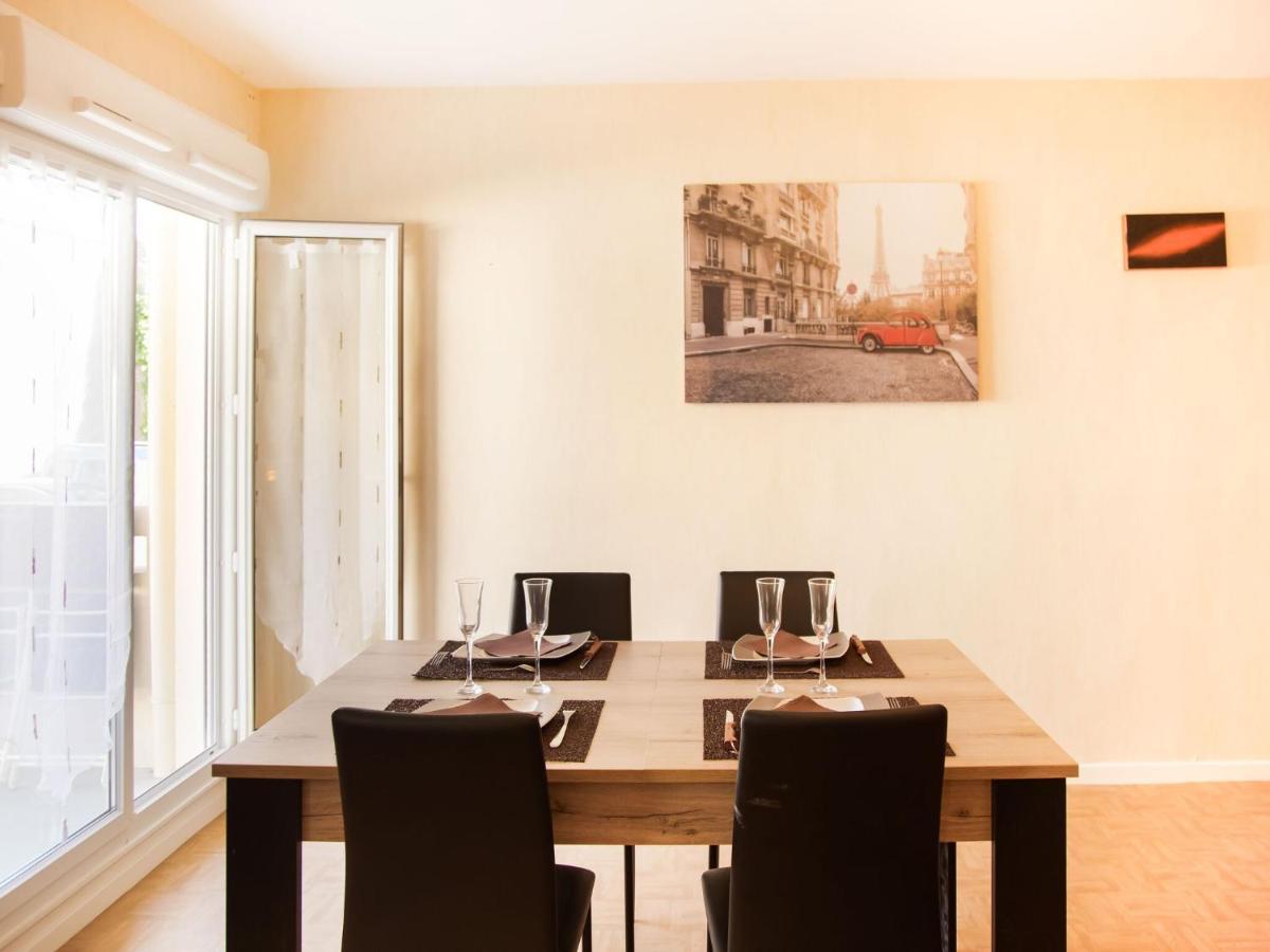 Attractive Apartment In Chaumont With A Balcony Buitenkant foto