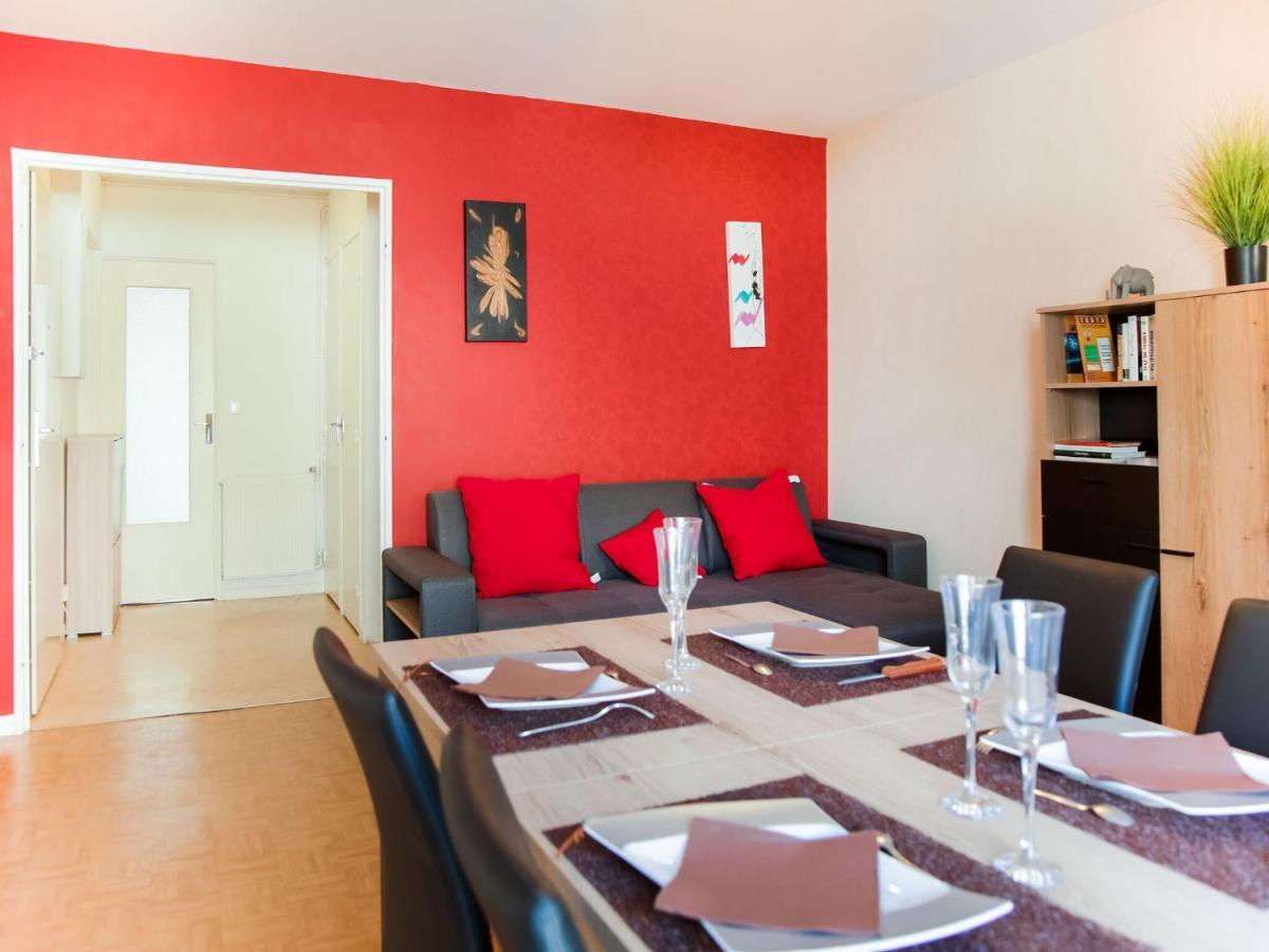 Attractive Apartment In Chaumont With A Balcony Buitenkant foto
