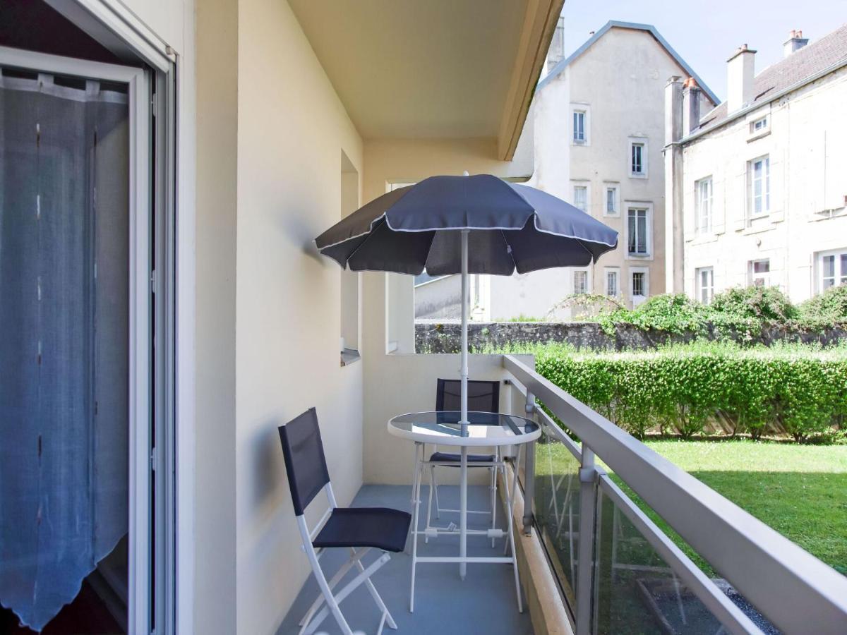 Attractive Apartment In Chaumont With A Balcony Buitenkant foto