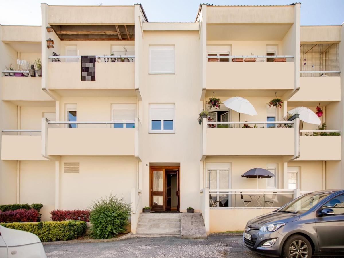 Attractive Apartment In Chaumont With A Balcony Buitenkant foto